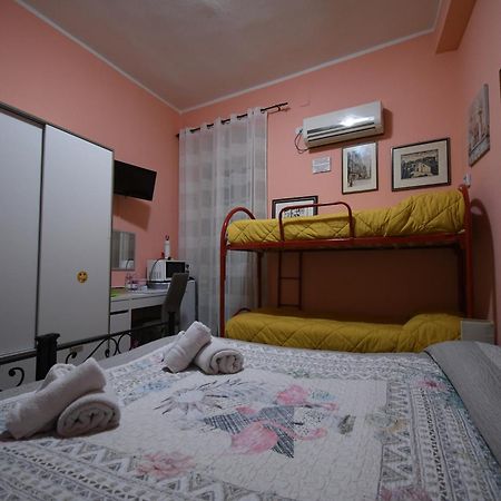 B&B Del Corso Iglesias Bagian luar foto