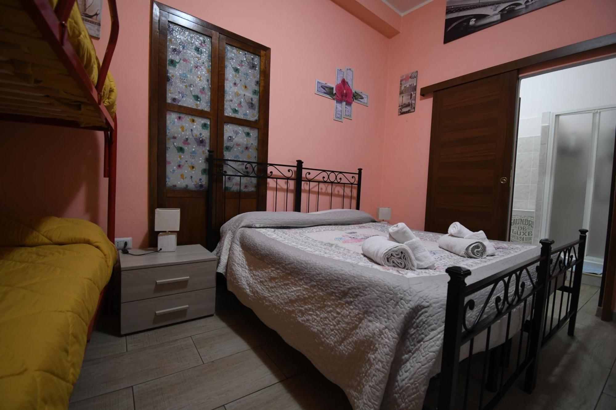 B&B Del Corso Iglesias Bagian luar foto