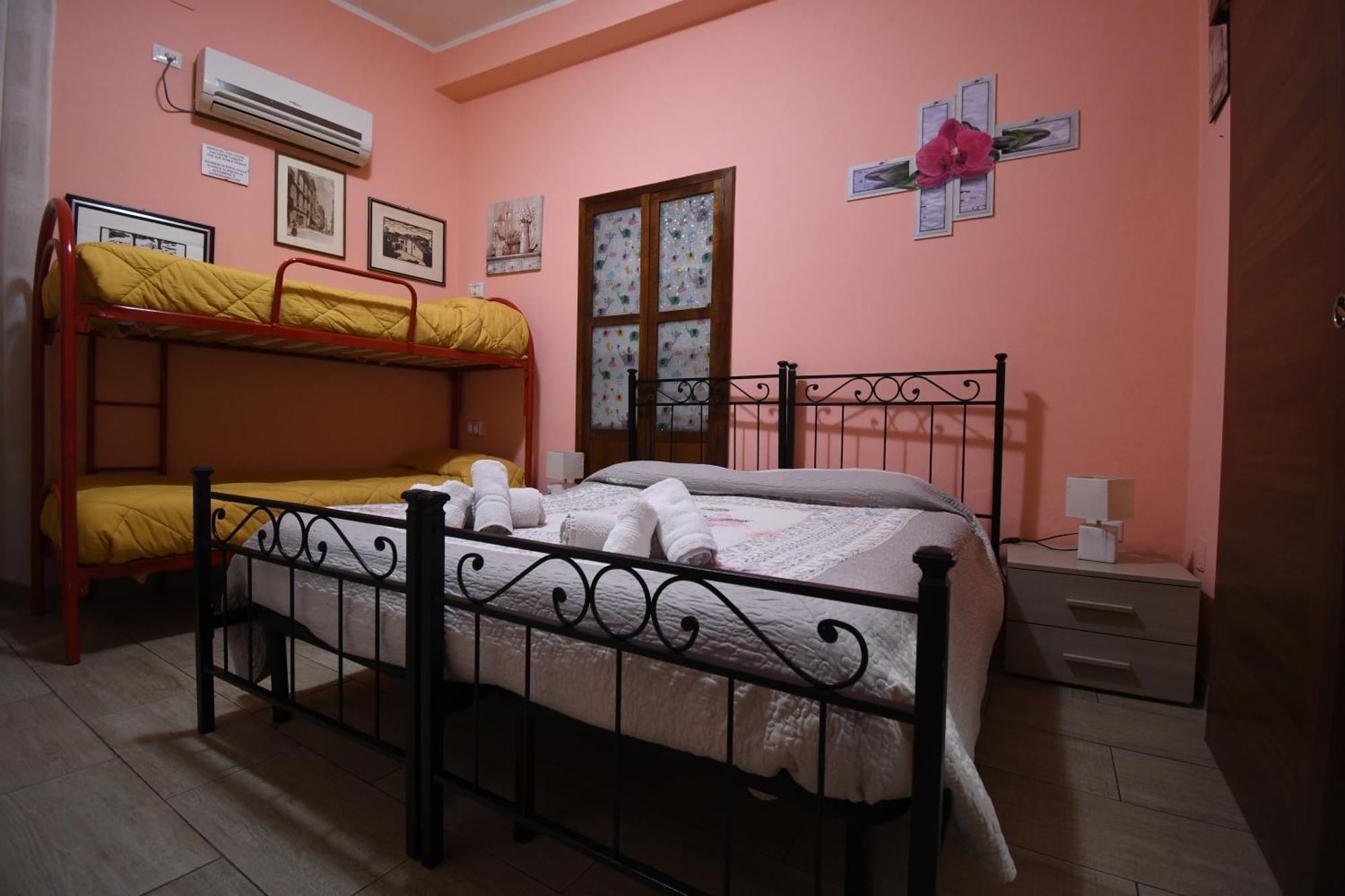 B&B Del Corso Iglesias Bagian luar foto